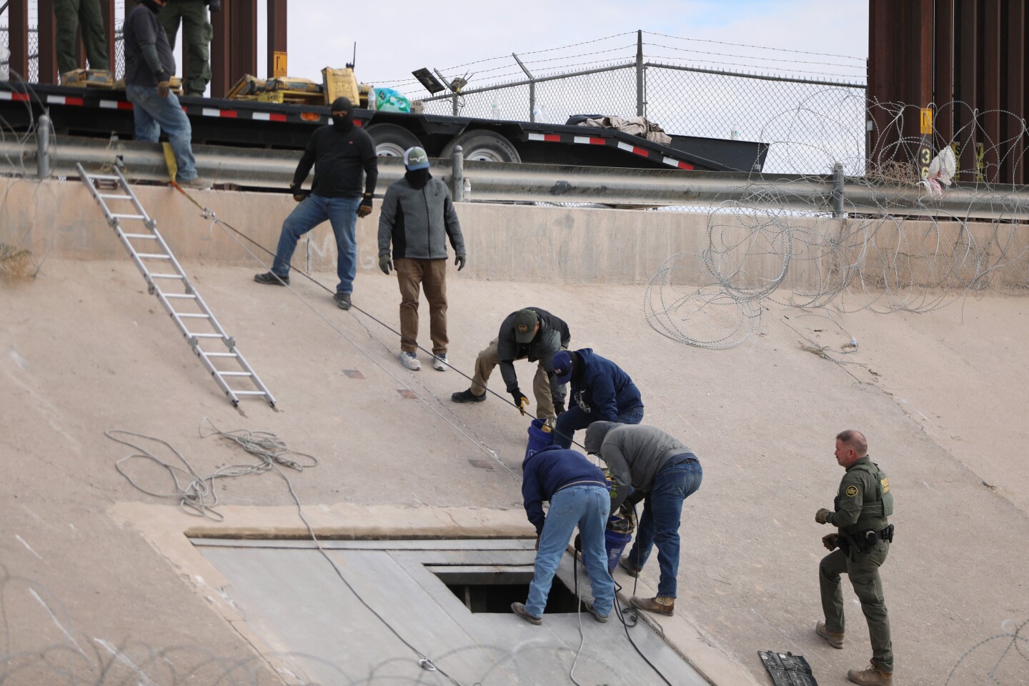 MEXICO-US-BORDER-TUNNEL