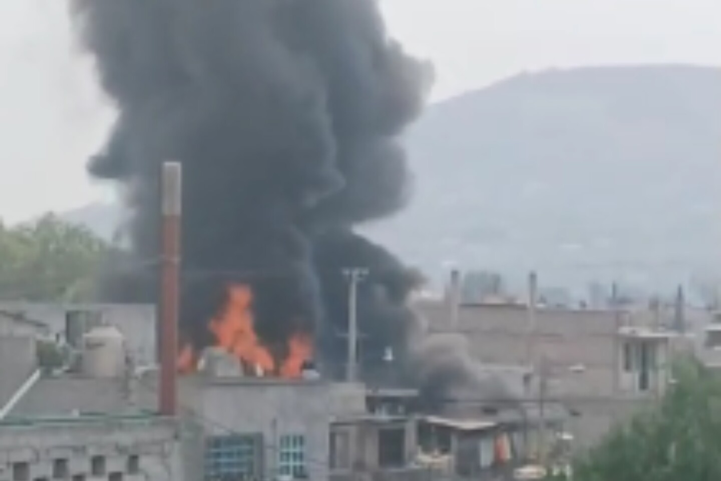 Incendio en Chicoloapan hoy