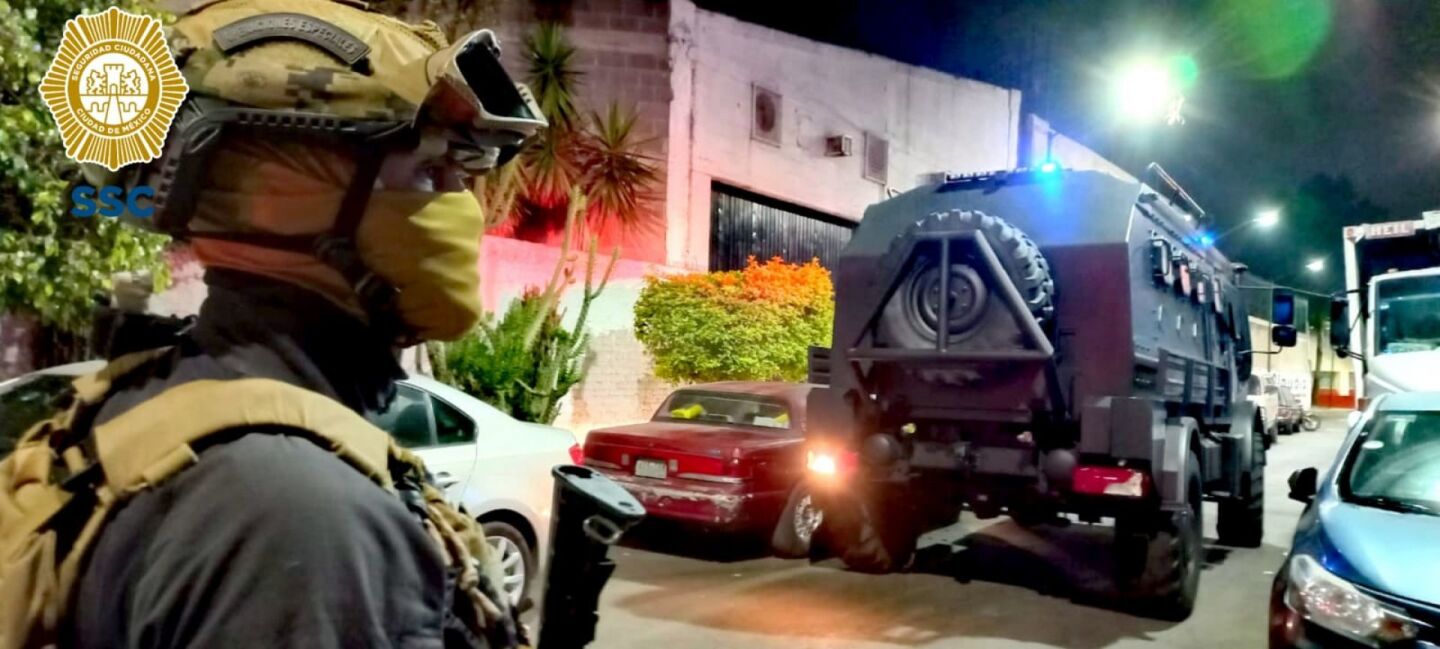 Aspectos del operativo de la Secretaría de Seguridad Ciudadana donde se logro capturaron después del cateo de 12 Inmuebles en las alcaldías Gustavo A. Madero, Venustiano Carranza, Iztacalco e Iztapalapa a 11 de los presuntos autores del ataque contra el periodista Ciro Gómez Leyva.