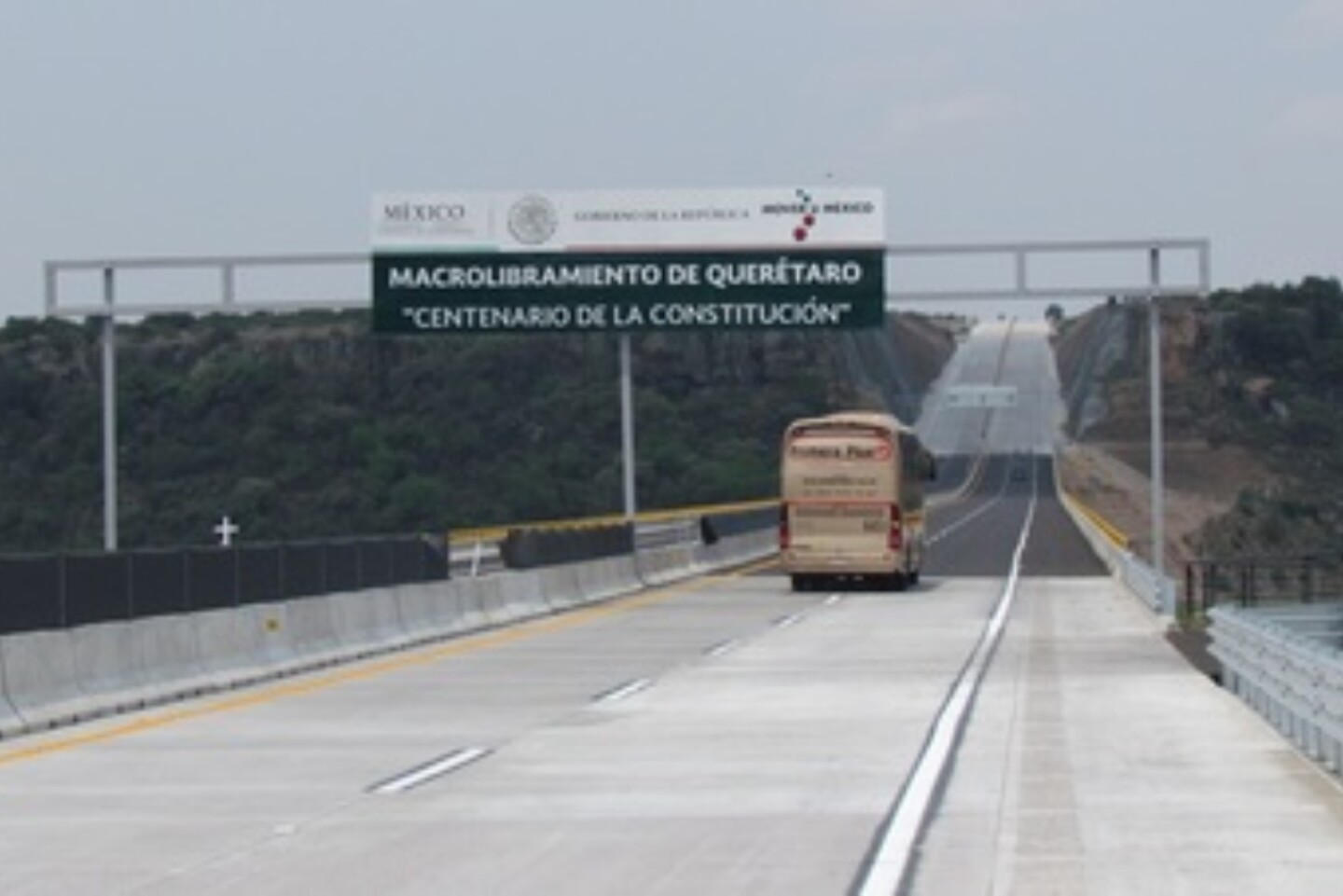 Bloqueos autopista México-Querétaro
