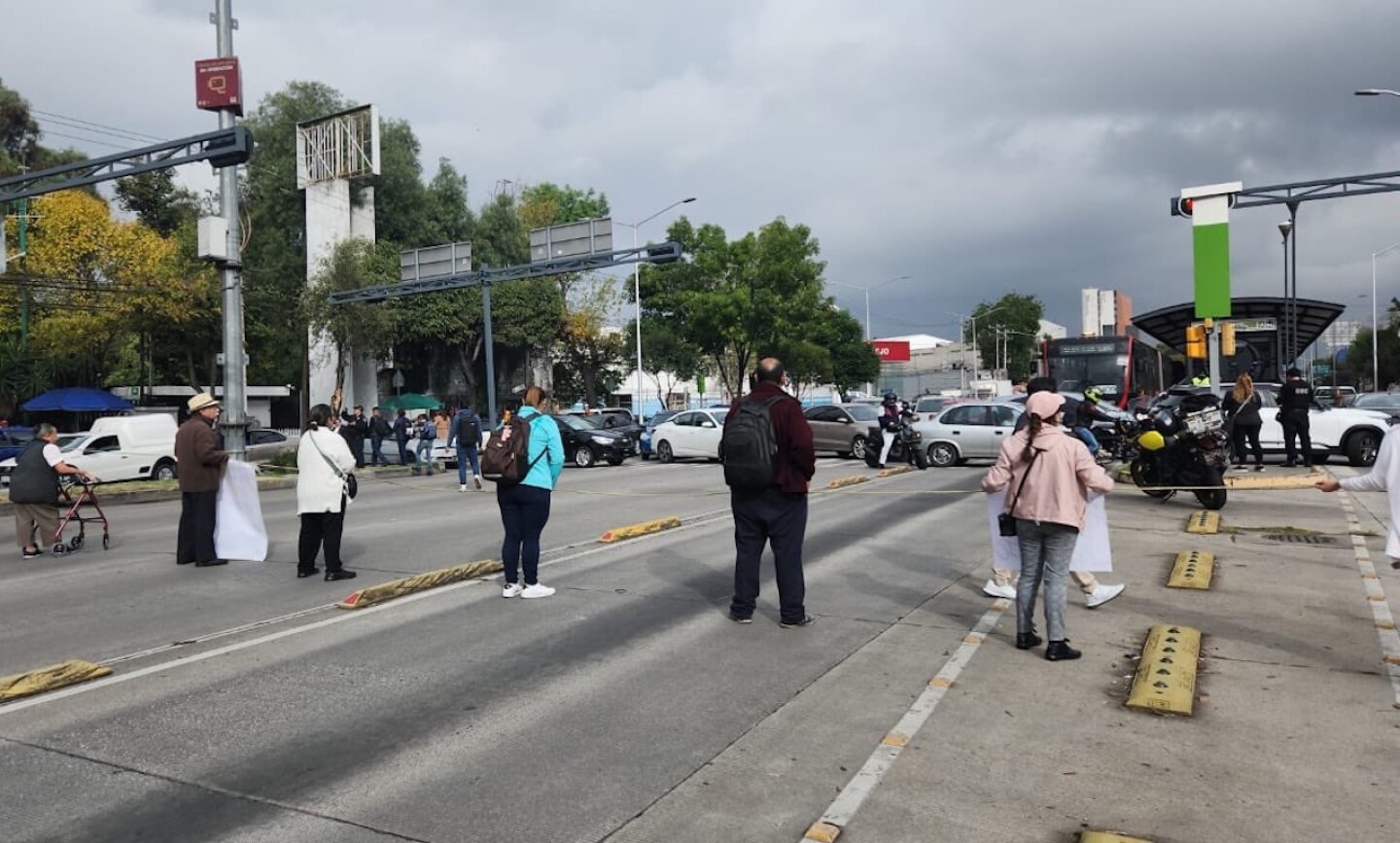 bloqueo-calzada-vallejo-cierre-por-protesta-en-avenida-100-metros