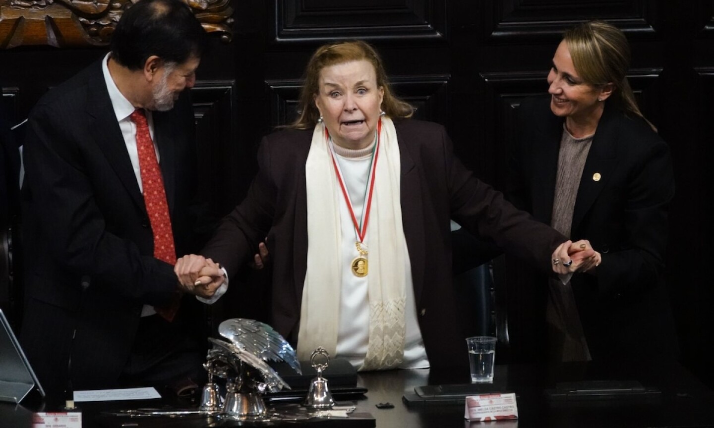 Ninfa María Deándar Medalla Belisario Domínguez -10