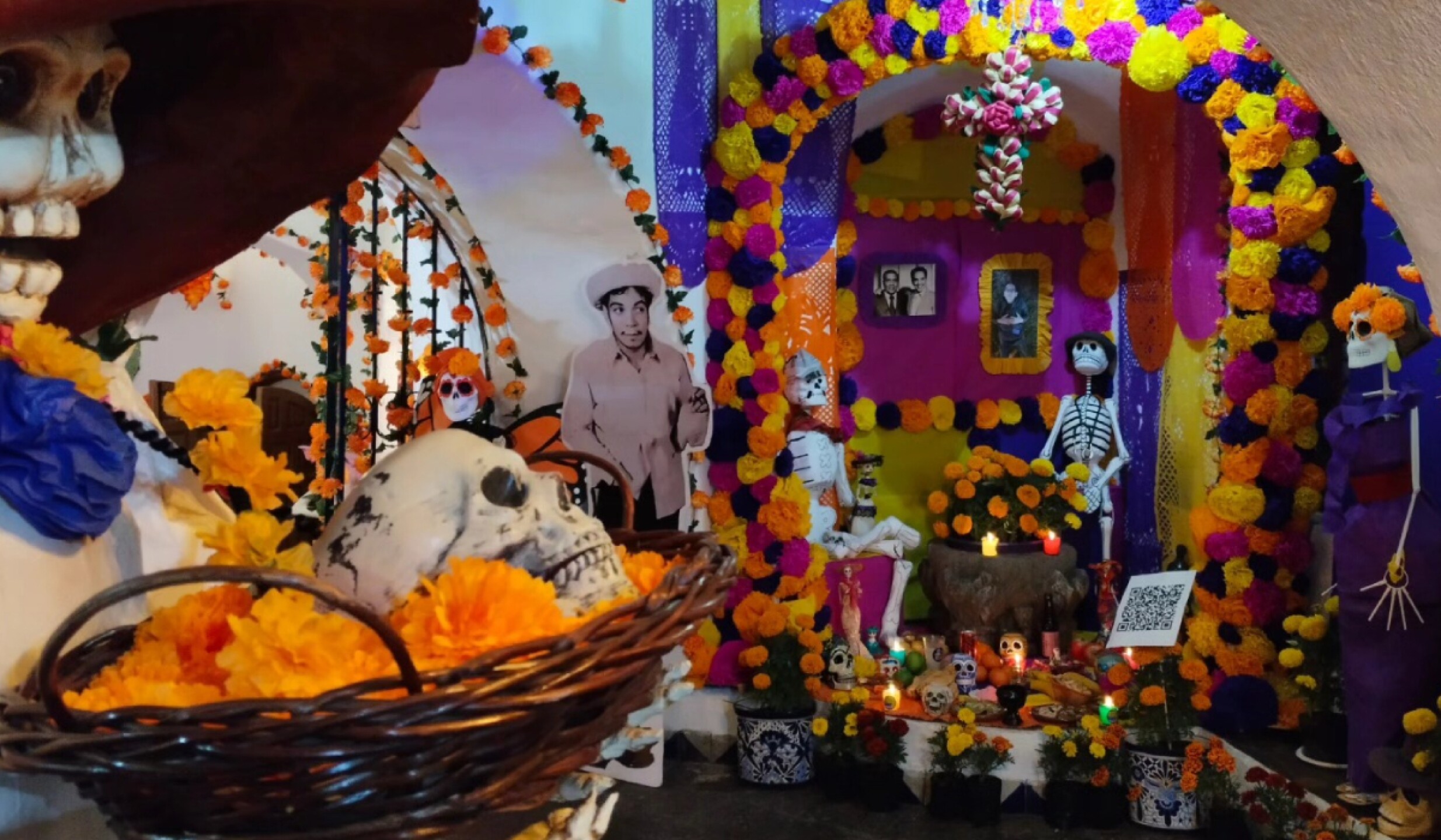 ofrendas cdmx 2025 dia de muertos(1).jpg