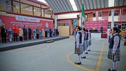 hay clases lunes 8 de septiembre 2025 calendario sep.jpg