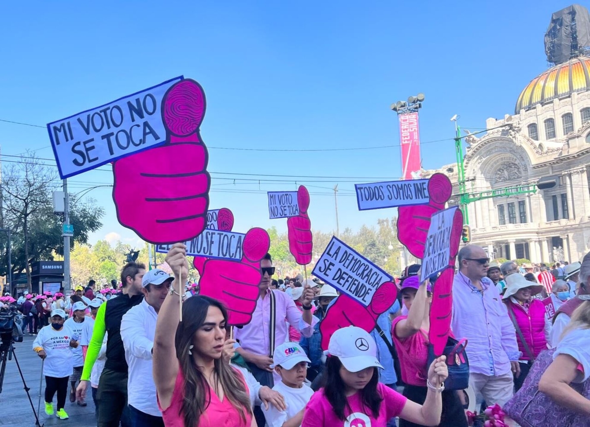 marcha-ine-en-vivo-contra-el-plan-b-1