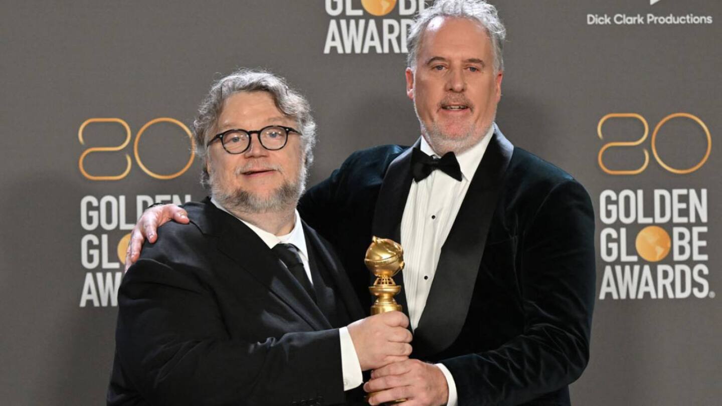 guillermo_del_toro_gana_globos_de_oro_pinocho_ganadores