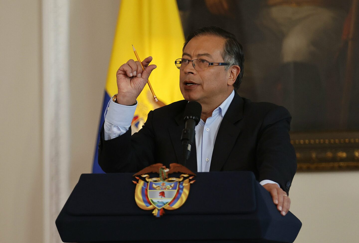 gustavo-petro-colombia