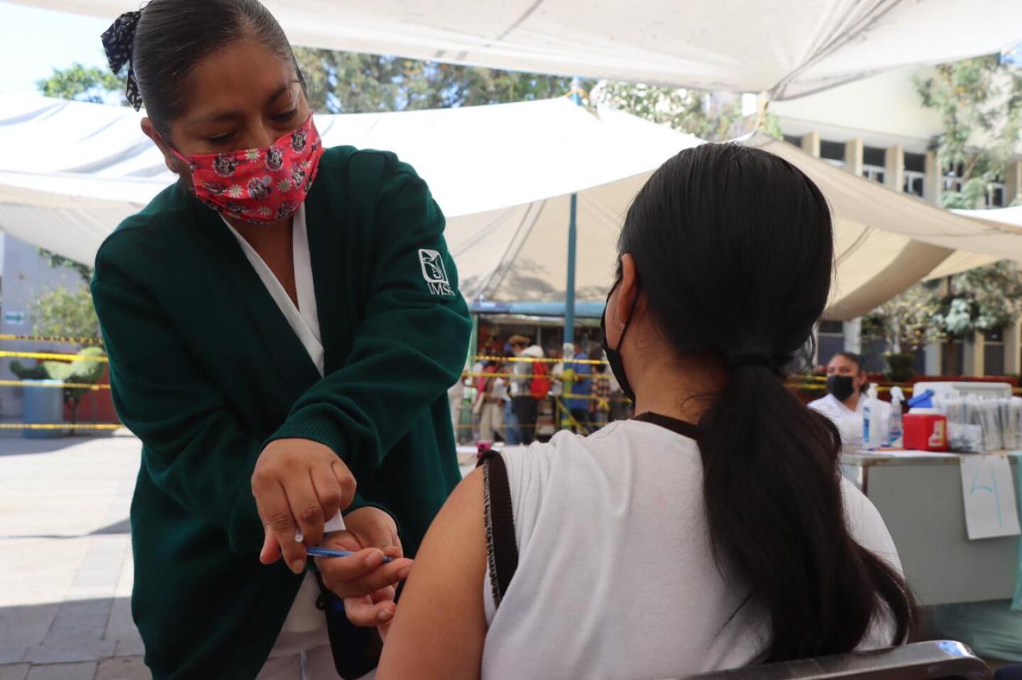 vacunas a menores de 12