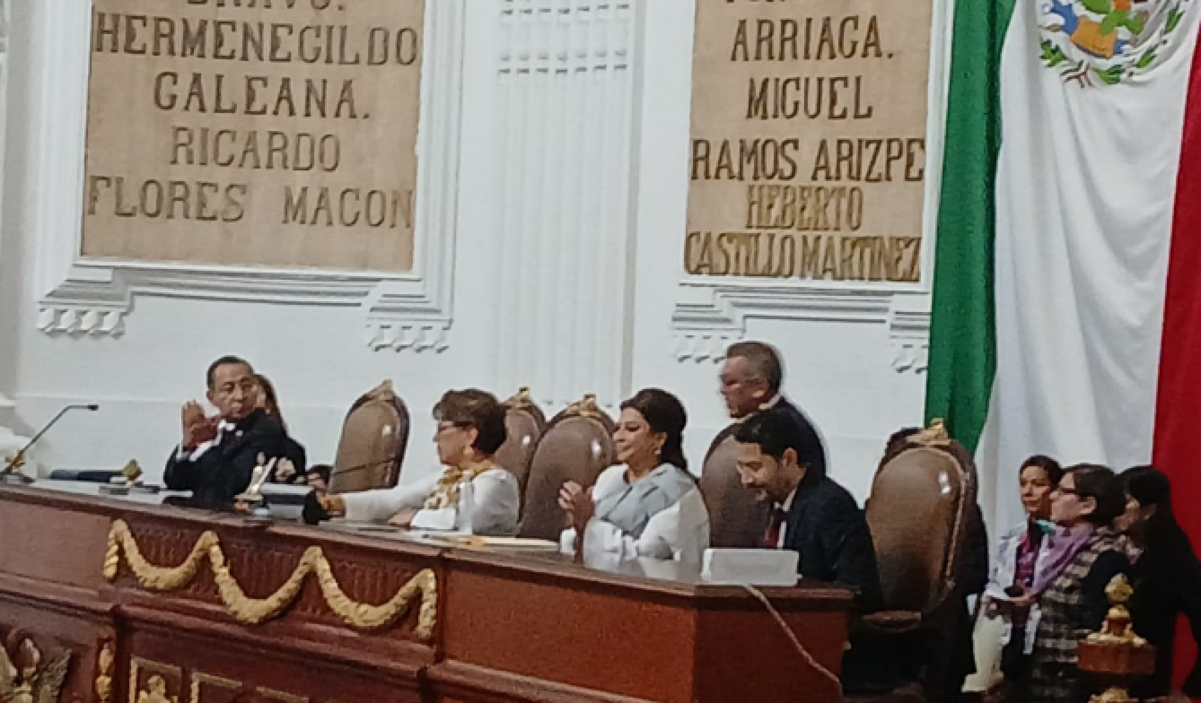 Captura de pantalla 2024-10-05 152425.png
