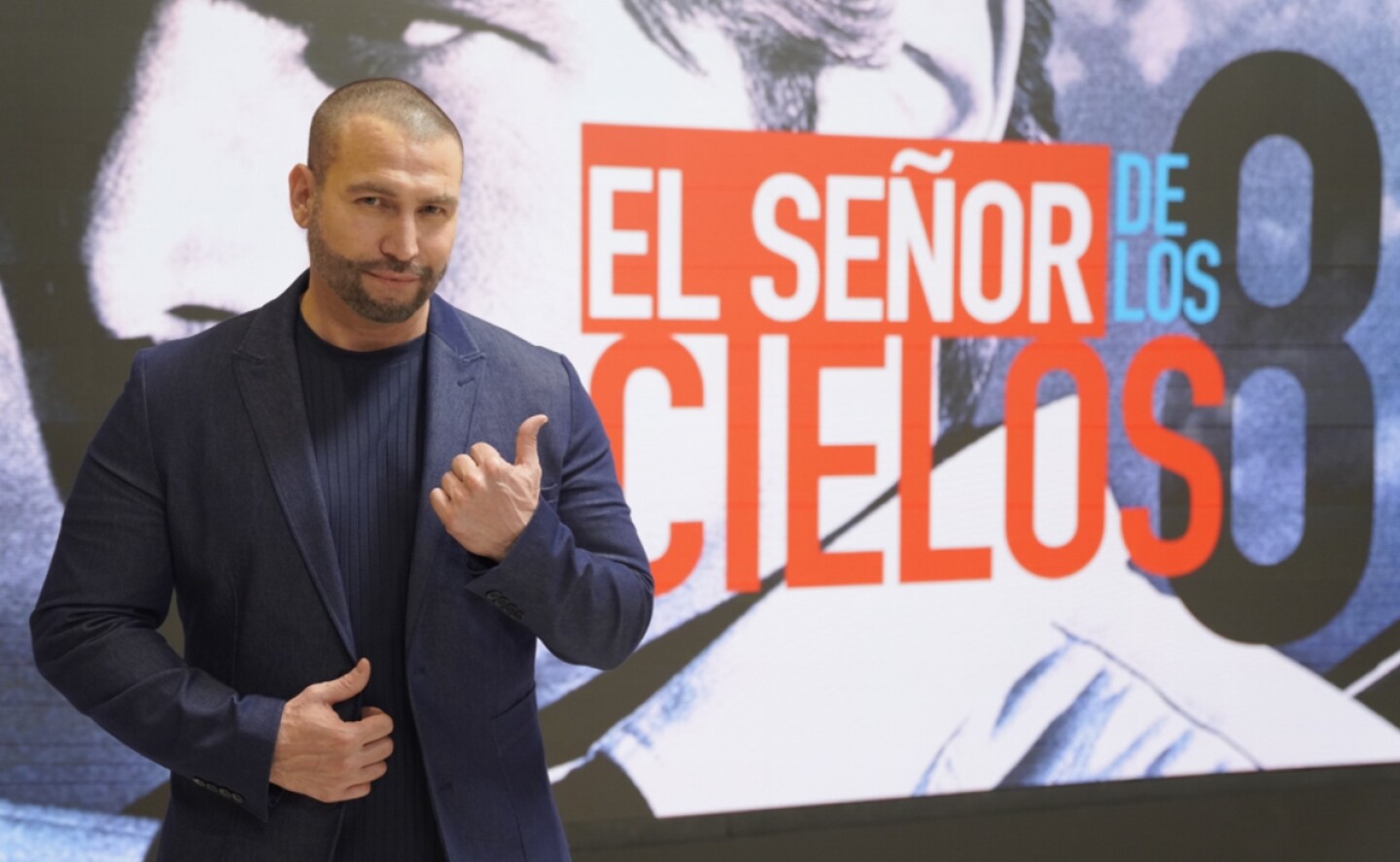 rafael_amaya_el_senor_de_los_cielos_8