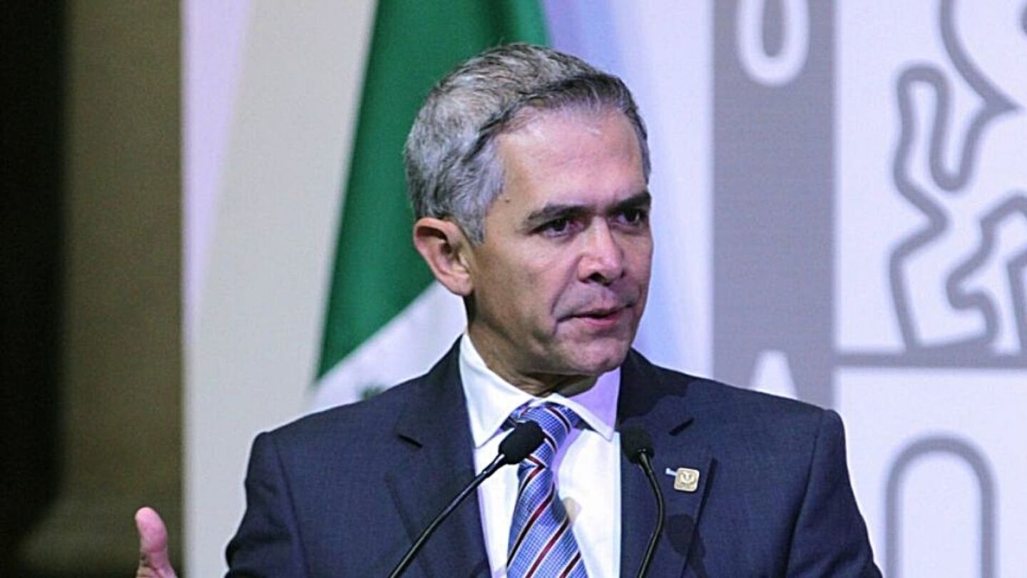 miguel-angel-mancera-senador