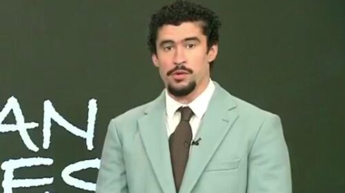 bad-bunny-presentador-de-televisión