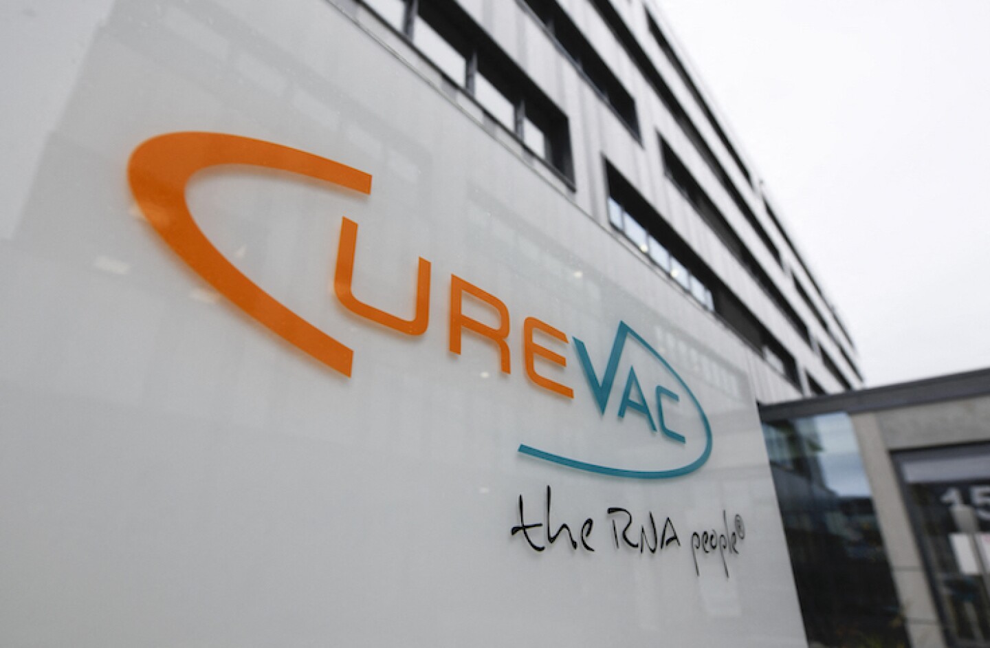 FILES-GERMANY-HEALTH-VIRUS-VACCINE-CUREVAC-BIONTECH