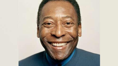 Pele es hospitalizado