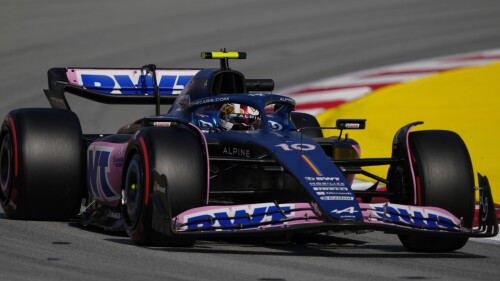 Renault cede un 24 % del capital de su filial de Fórmula Uno por 200 millones de euros