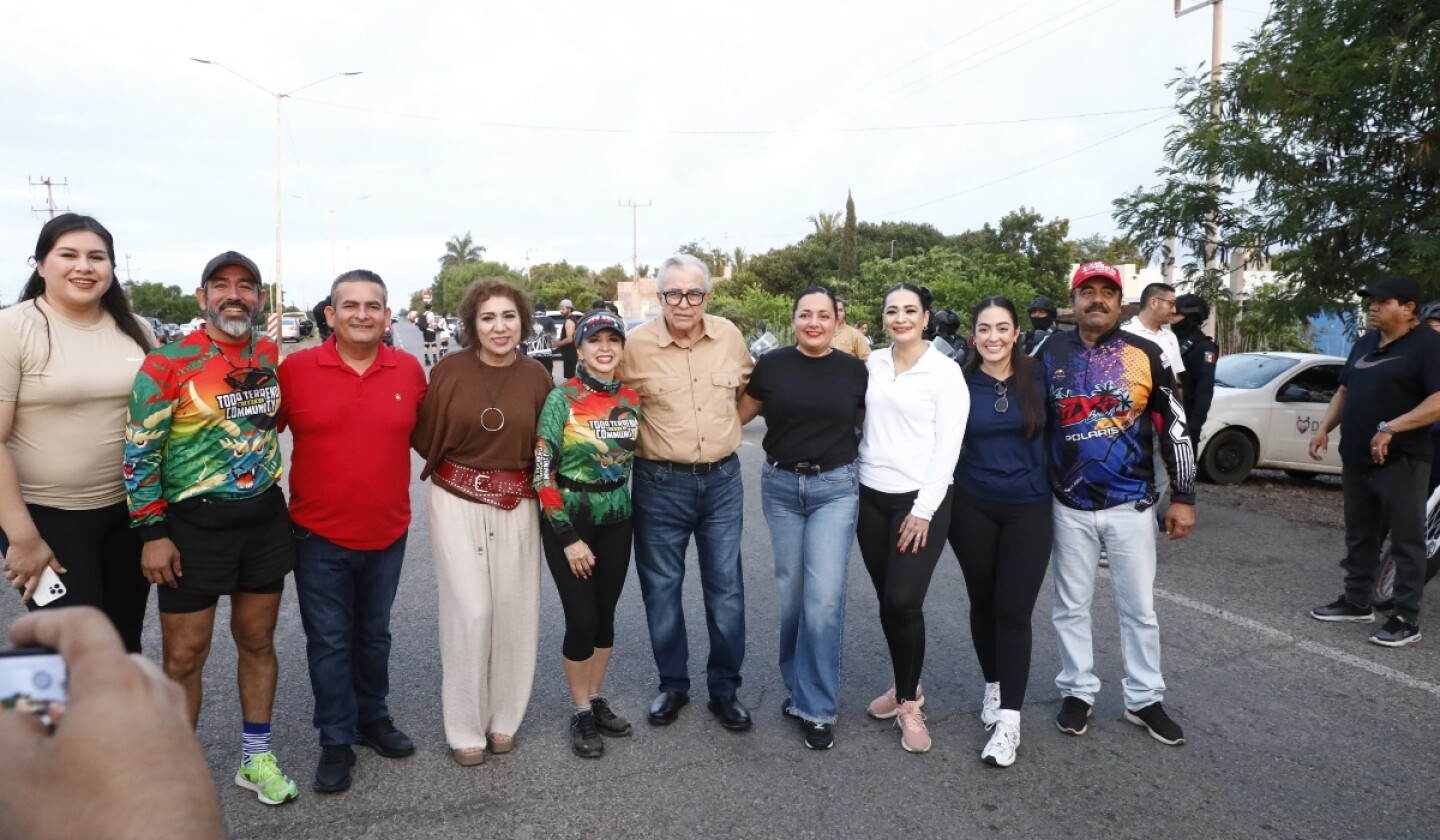 Rodada por la paz Sinaloa Rubén Rocha.jpg