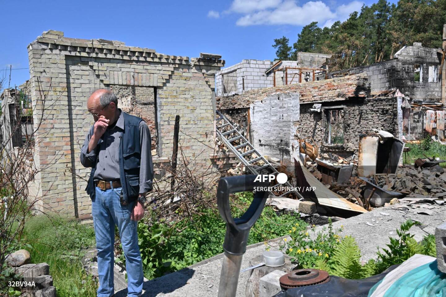 UKRAINE-RUSSIA-CONFLICT-RECONSTRUCTION
