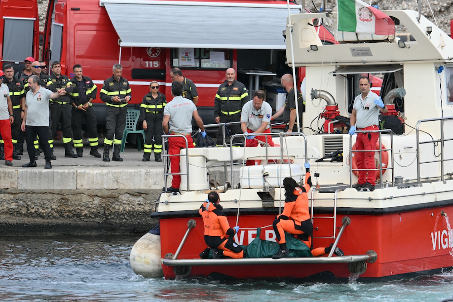 yate de lujo en Italia