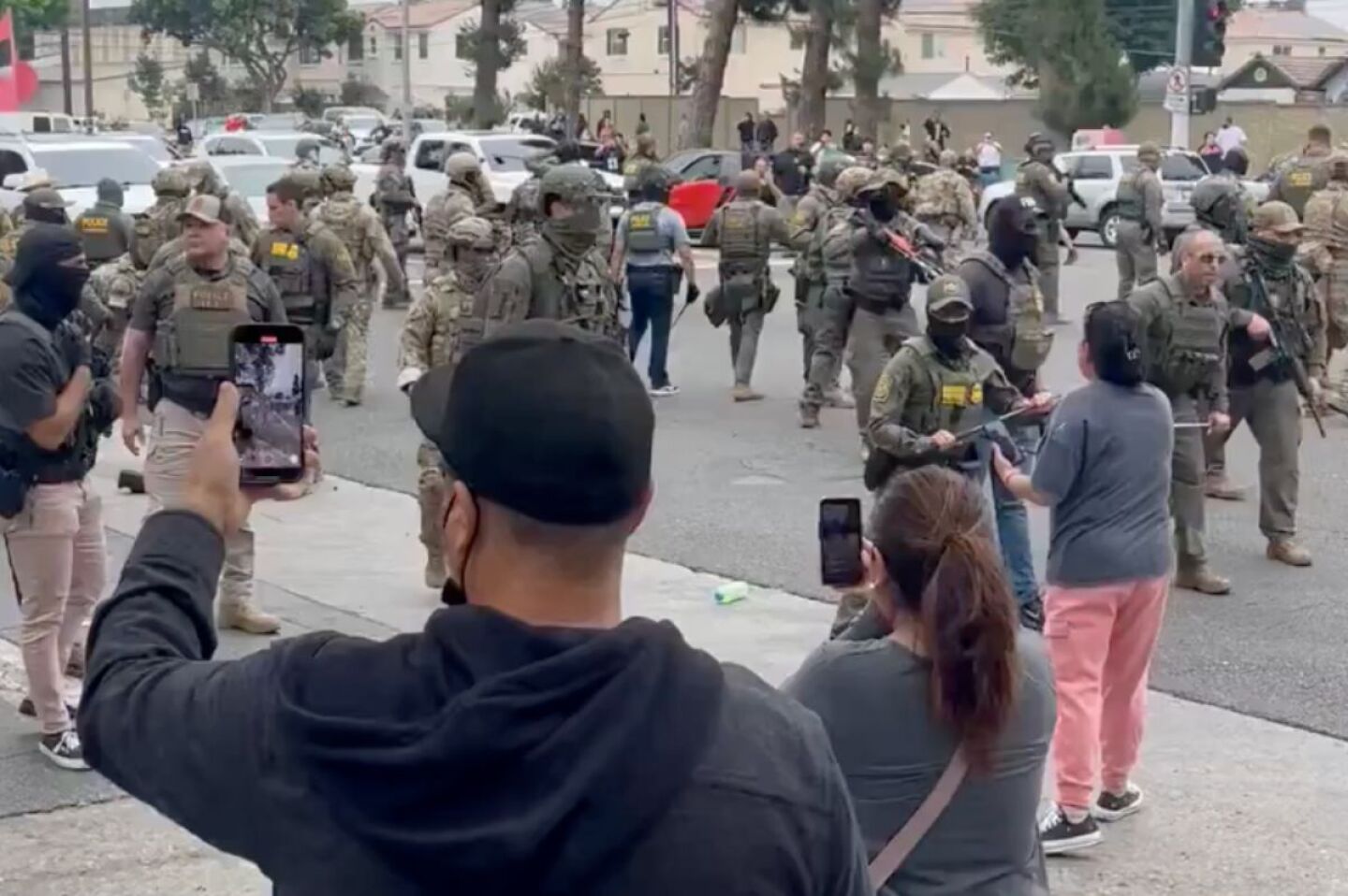 california-contra-trump-demandan-despliegue-ilegal-de-la-guardia-nacional-en-redada-migrante-en-los-angeles