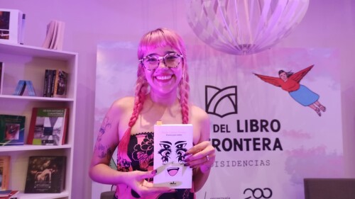 poemas_para_otakus_feria_del_libro_de_la_frontera_paola_llamas_dinero_1