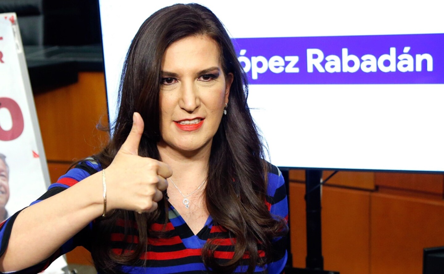 Kenia López Rabadán, senadora