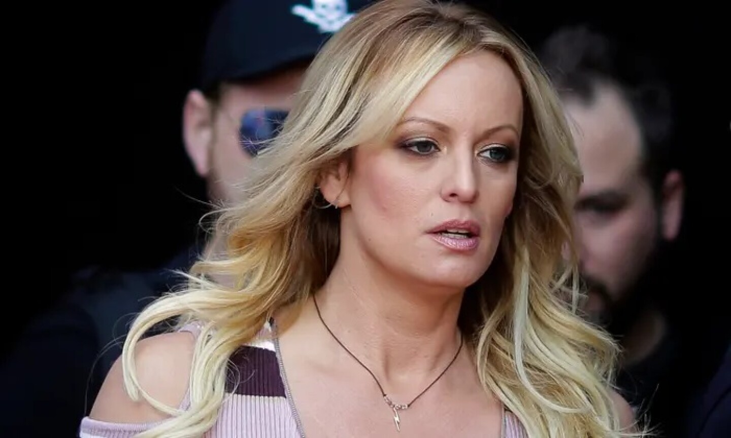 stormy_daniels_entrevista_piers_morgan_fox_nation