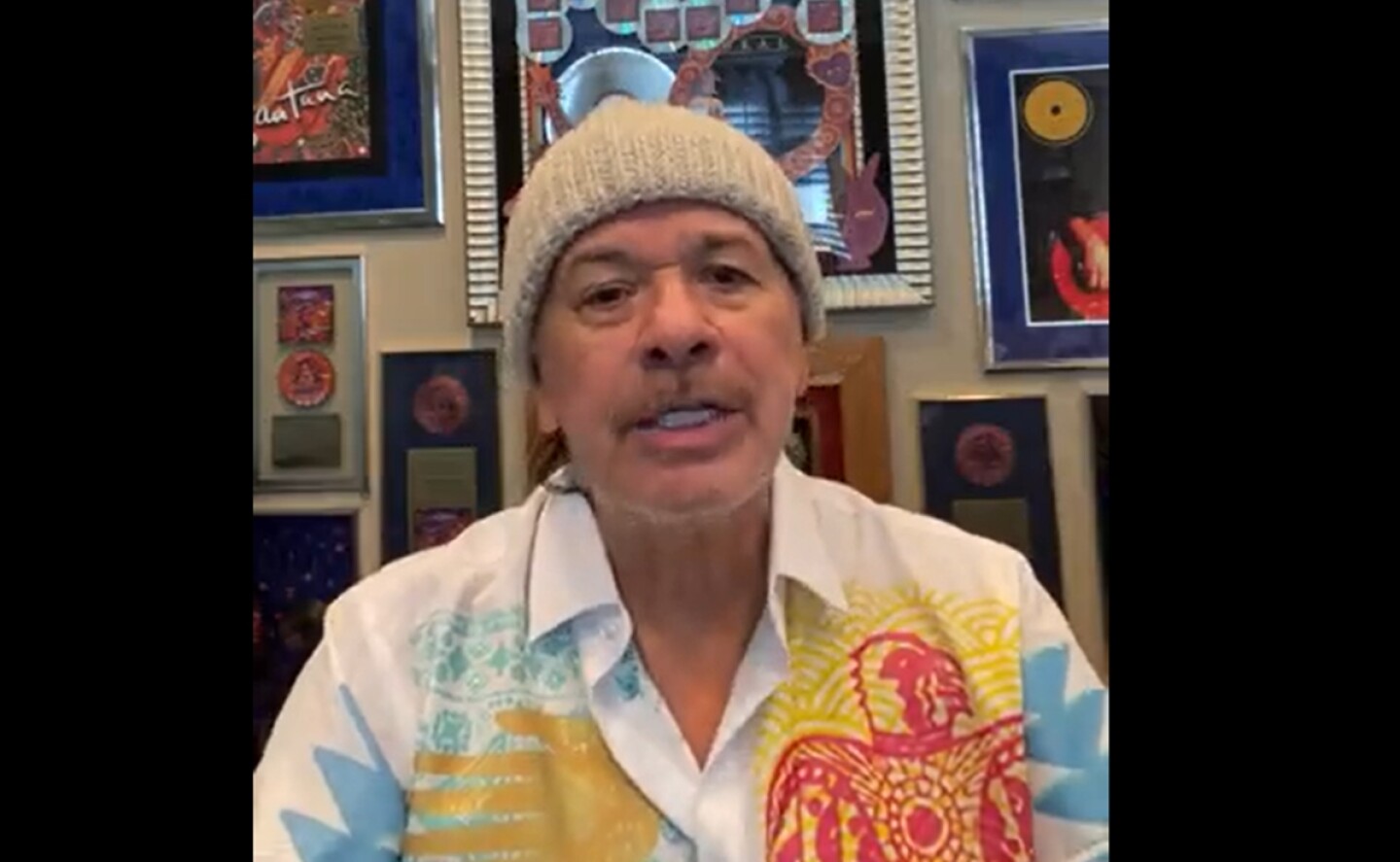 carlos_santana