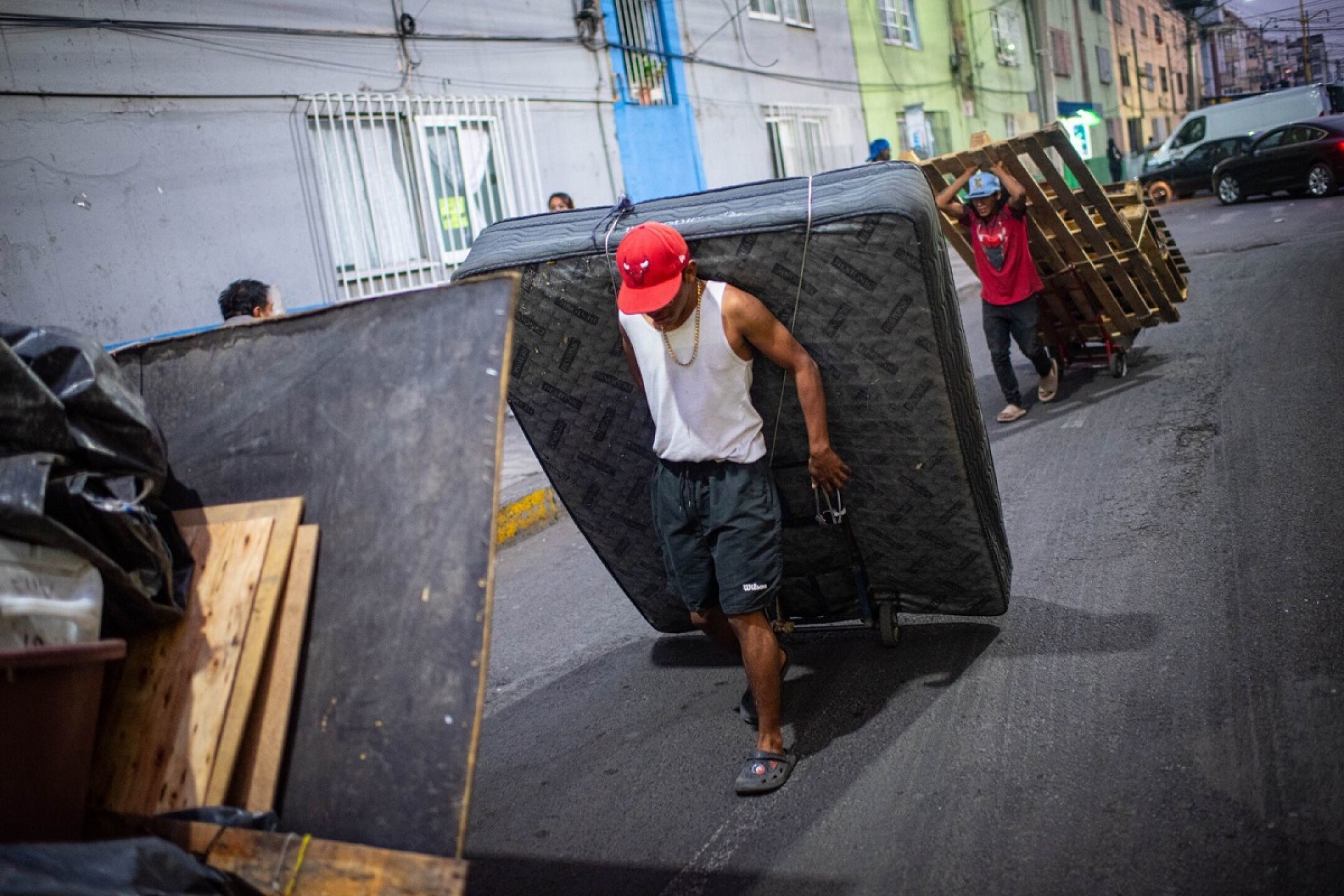 Desalojo y reubicacion migrantes