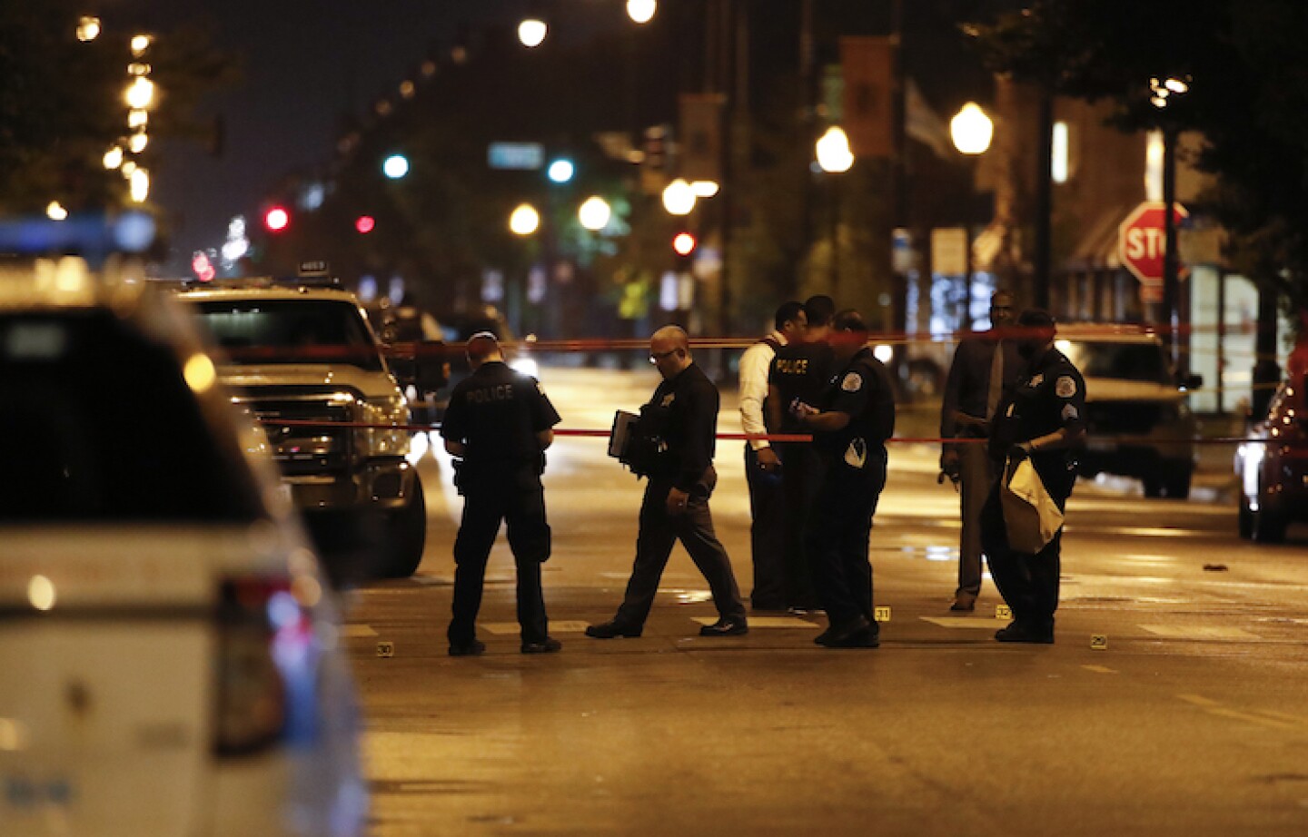 Shootout at Chicago funeral leaves 14 wounded