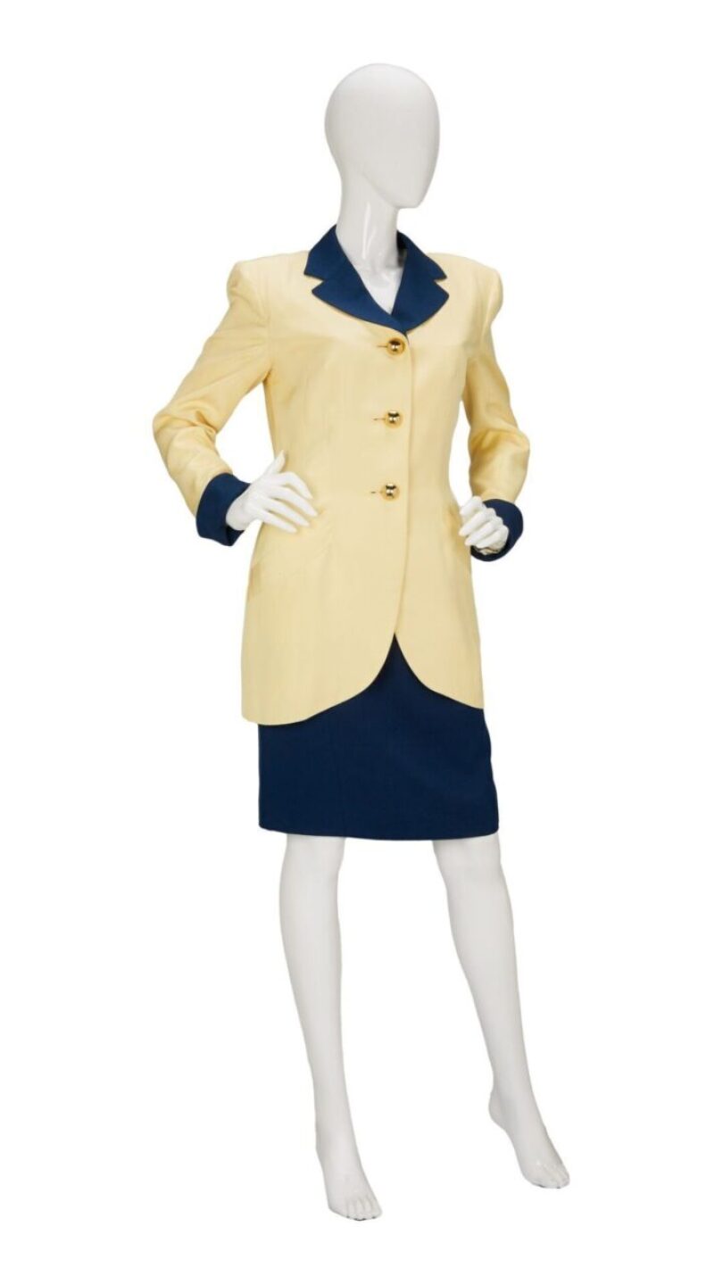 vestido_ropa_diana_de_gales_lady_di_subasta_-720x1280