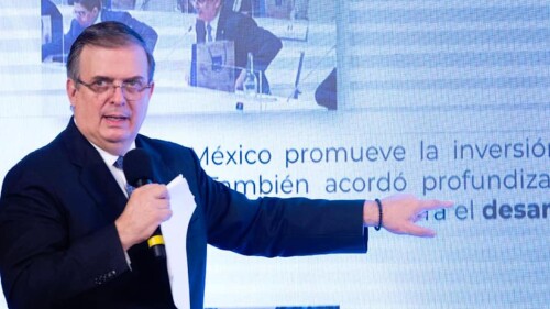 vacuna-de-moderna-ebrard