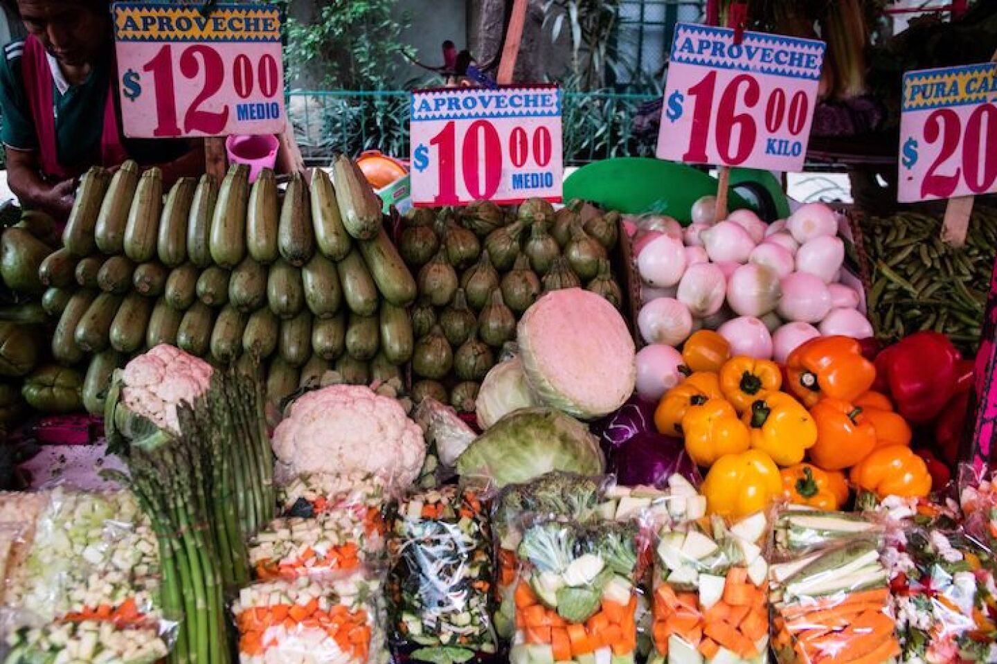 Verduras de venta en el Mercado público.