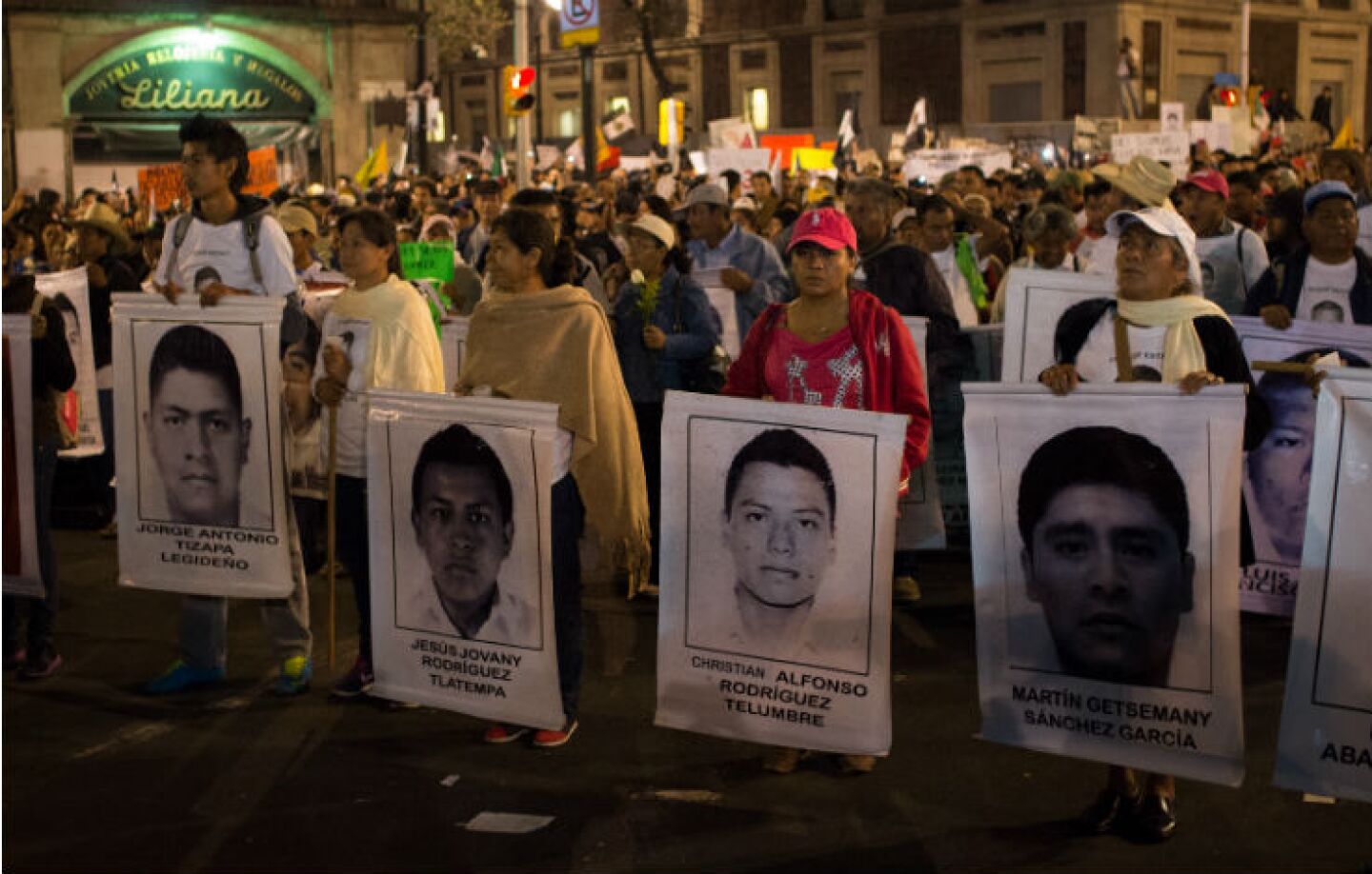 CNDH recomendación violaciones marcha Ayotzinapa