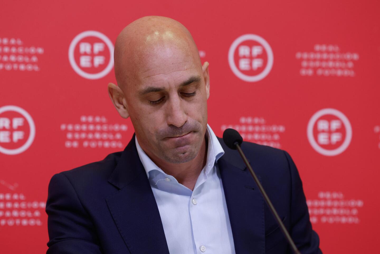 Luis Rubiales renuncia a su cargo de presidente de la RFEF