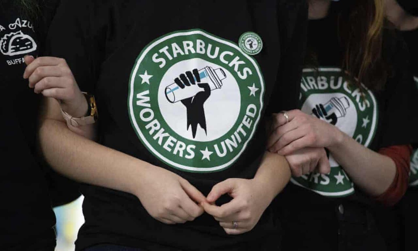 trabajadores-de-starbucks-realizan-huelgas