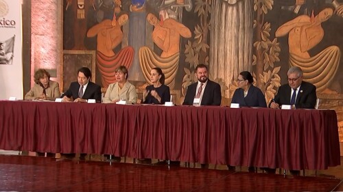 sheinbaum aumento salarial maestros.jpg