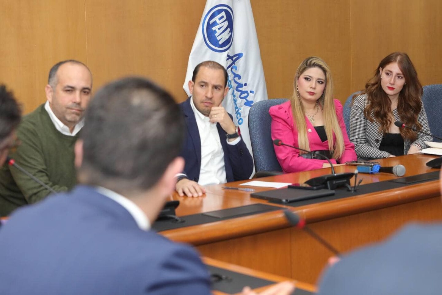 9f367671-4031-41e6-9781-1ce8fc3c1d82