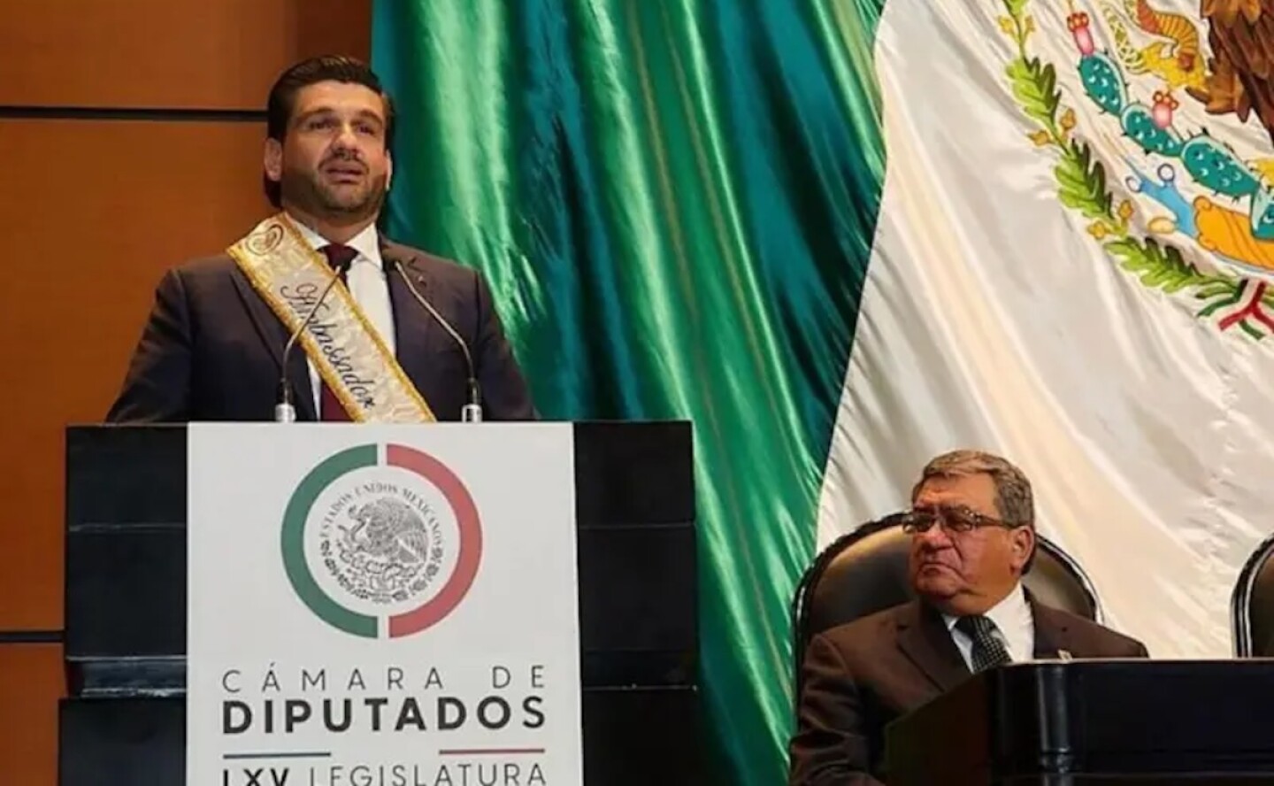 juan_pablo_penilla_premio_diputados.jpg