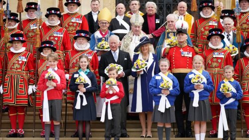 Príncipe Carlos reparte el royal maundy