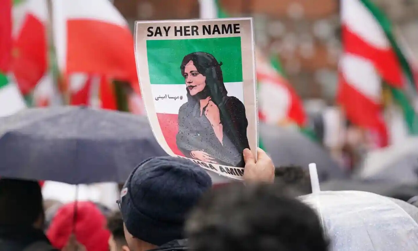 manifestantes_iraníes_condenados_a_pena_de_muerte_fueron_torturados_amnistía_internacional