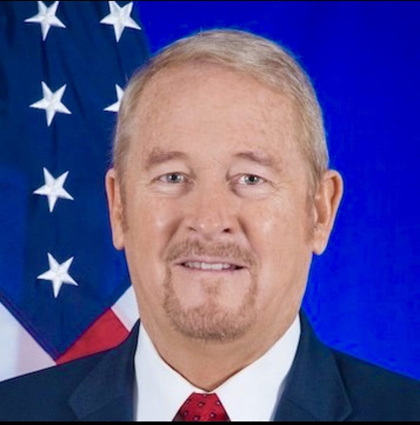 embajador-.johnson-1266x1280