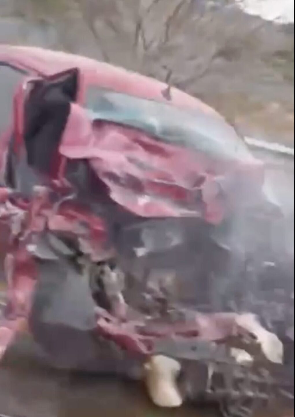 accidente-guadalajara-tepic-choques-dejan-2-muertos-en-jalisco-1-907x1280