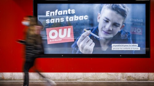 FILES-SWITZERLAND-VOTE-REFERENDA-POLITICS-TOBACCO