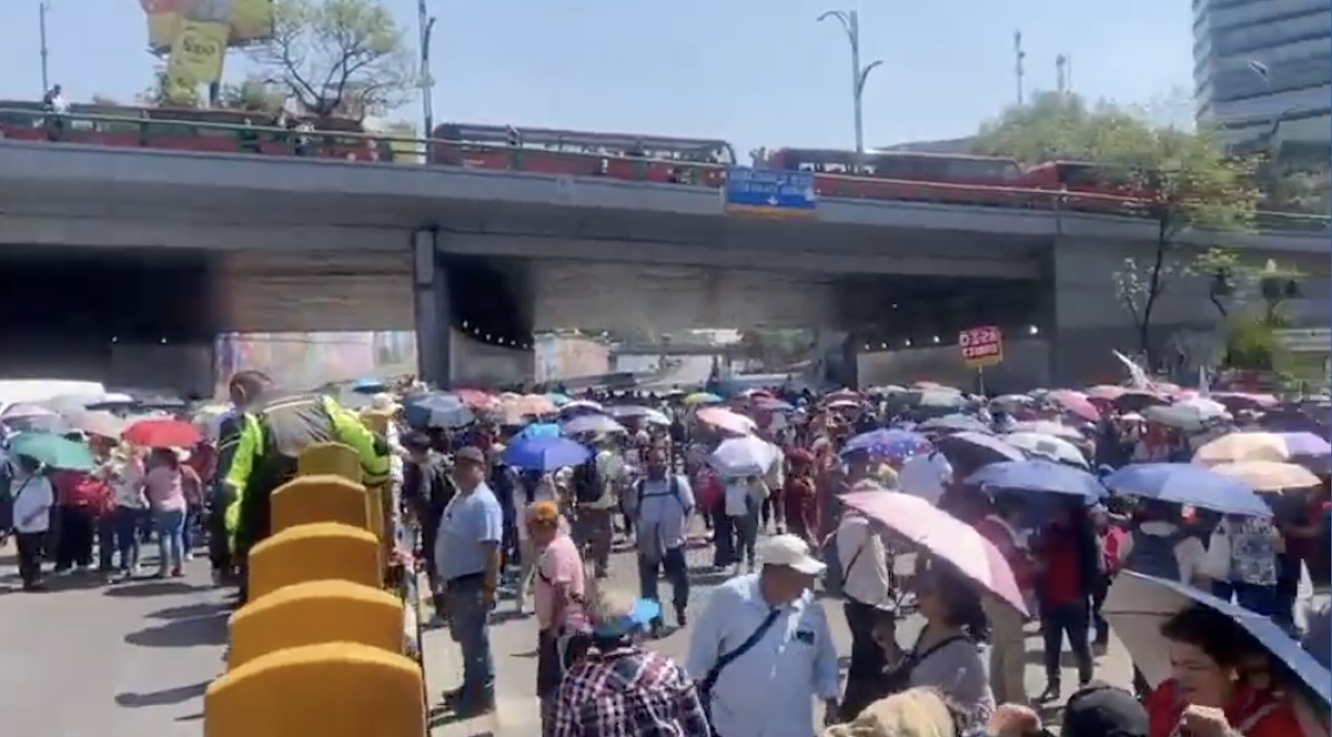 bloqueo hoy circuito interior reforma maestros cnte.jpg