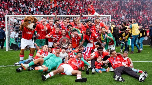 psv-chucky-lozano-campeon-de-eredivisie