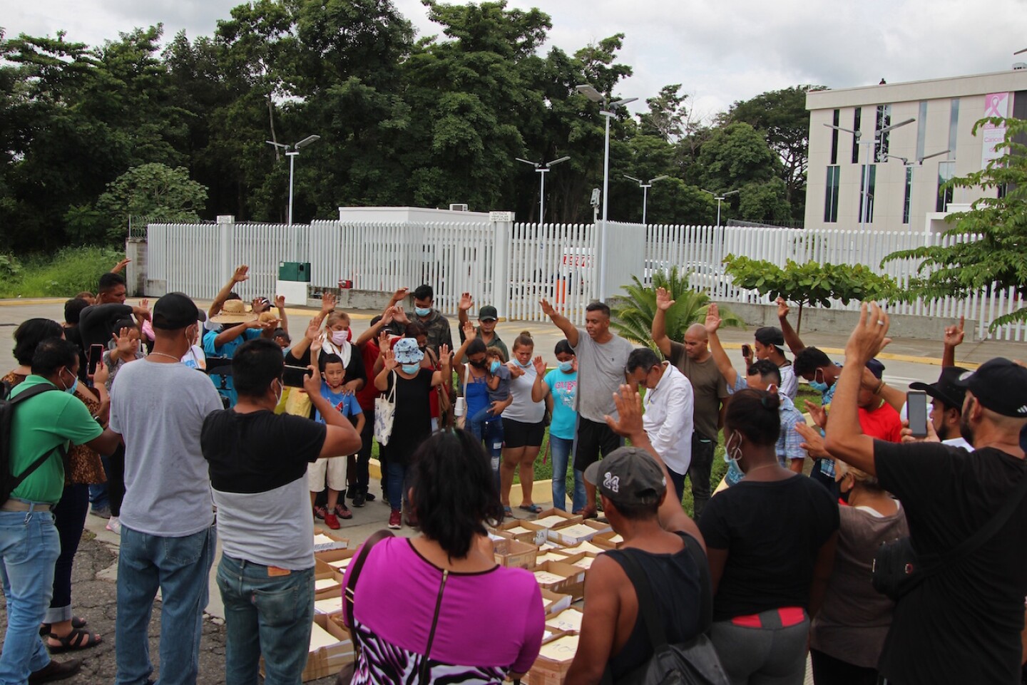 Migrantes alistan caravana desde el sur de México hasta la capital