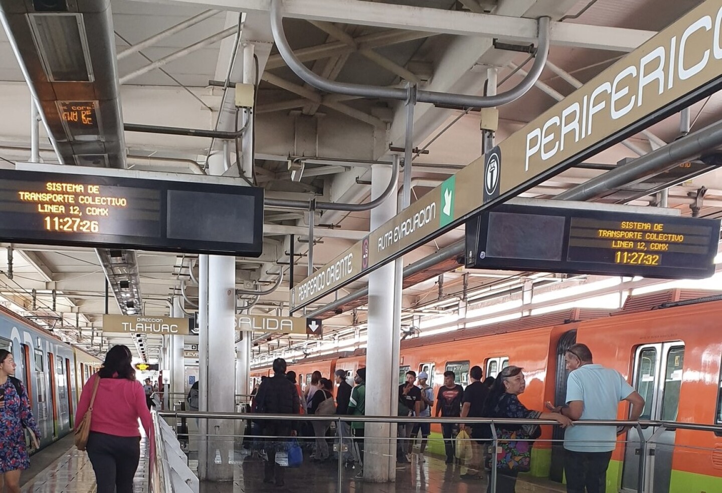 Metro línea 12