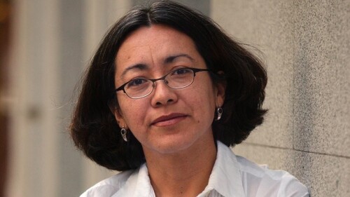 La escritora mexicana Cristina Rivera Garza recibe el premio José Donoso 2021