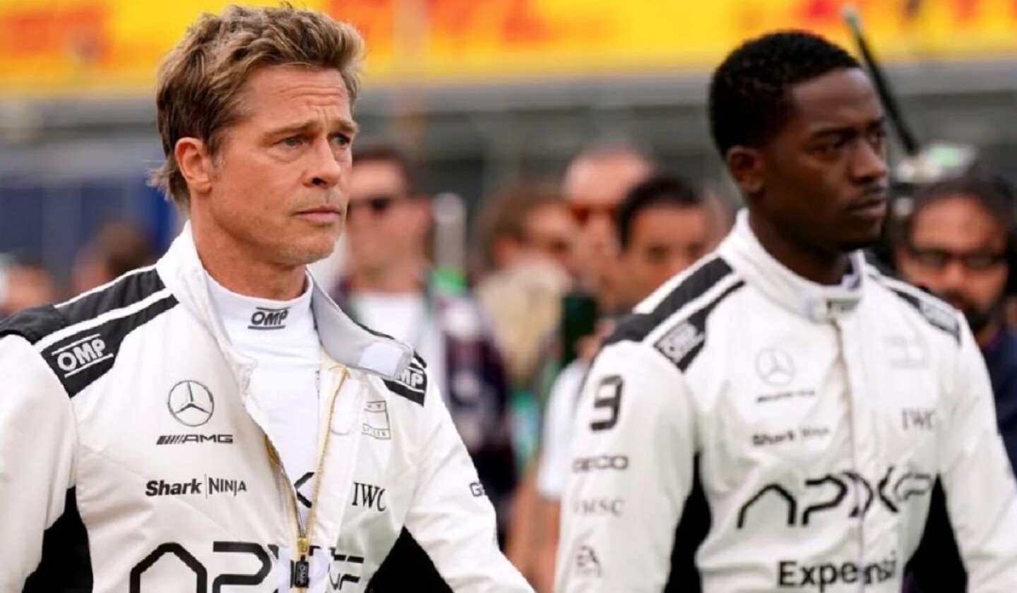 brad-pitt-WB.jpg
