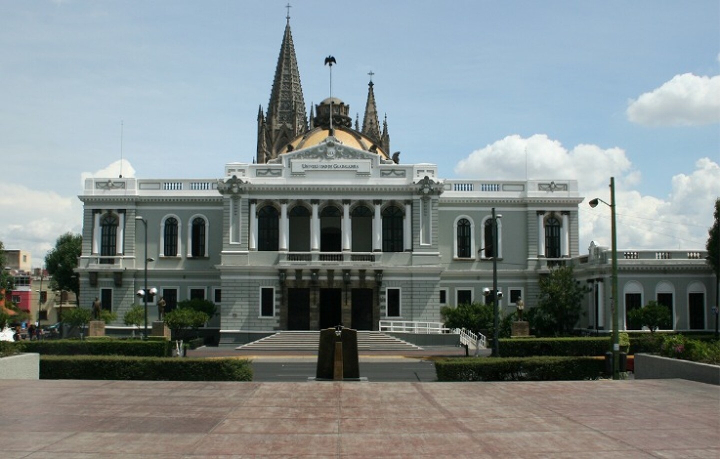 Universidad de Guadalajara, JC
